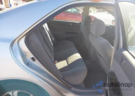 2005 Toyota Camry Le from USA, damaged, VIN 4T1BE32K95U987722